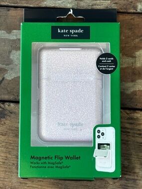 NEW kate spade new york That Sparkle Pink MagSafe Flip Wallet